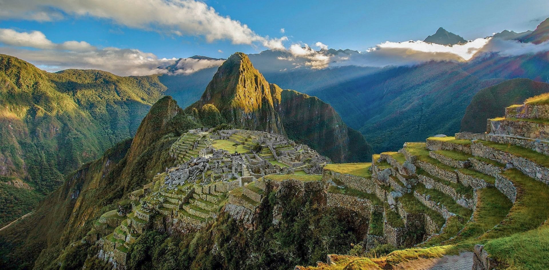 Sacred Valley & Machu Picchu Walking Tour | Peru Cultural Trip