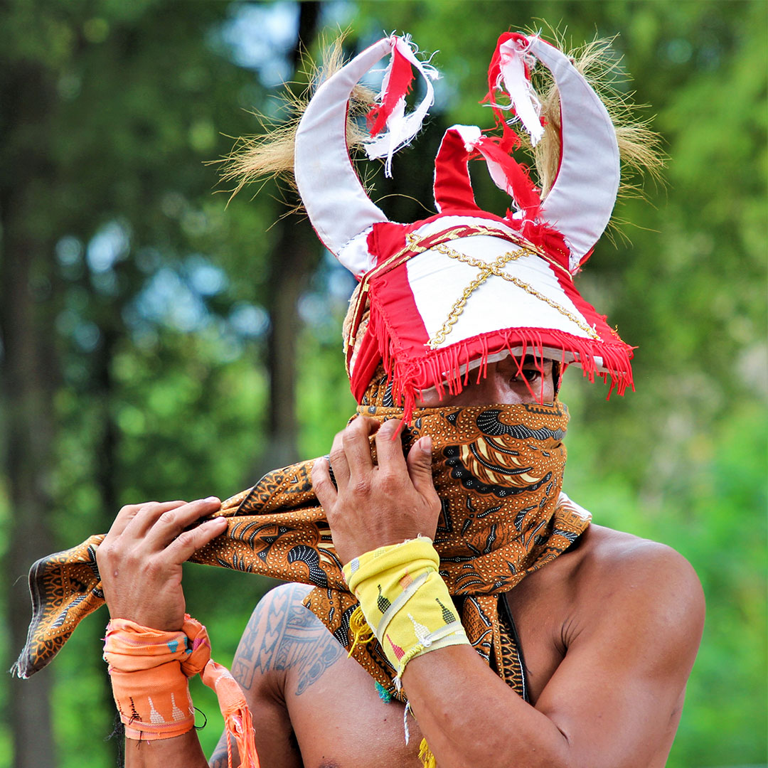 dancer in komodo